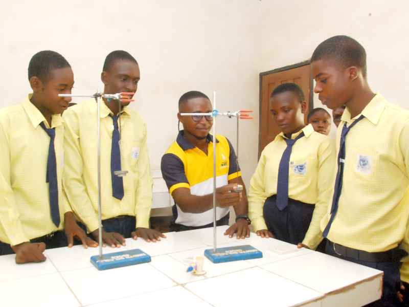 Kimota Science College Students in Physics Laboratory